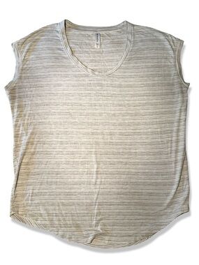 Athleta Cloudlight Stratus Tee Lightweight Casual/Travel/Workout Top